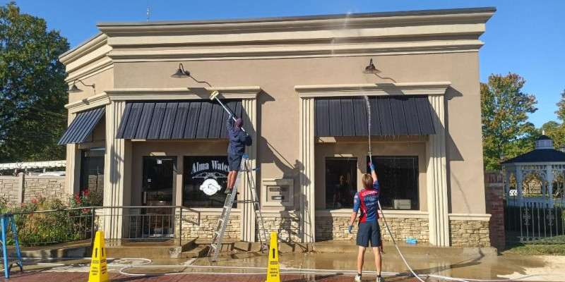 Exterior Office Cleaning in Fort Smith, AR